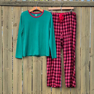 Land’s End Christmas Plaid Pajamas Matching Set Size Medium Large